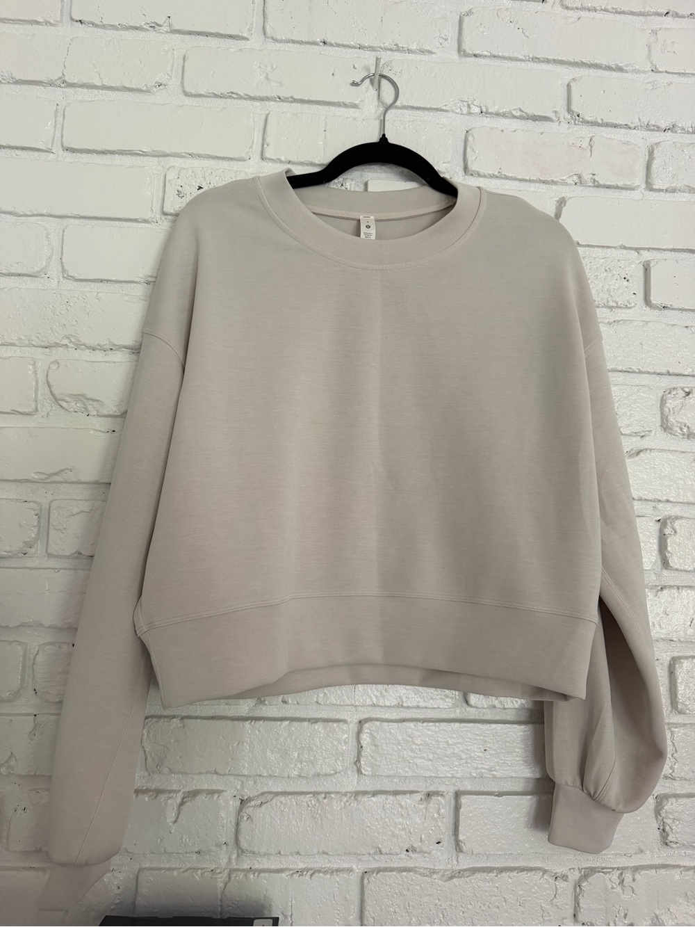 lululemon athletica Women's Scoop Neck Crew Sweatshirt - Light Beige